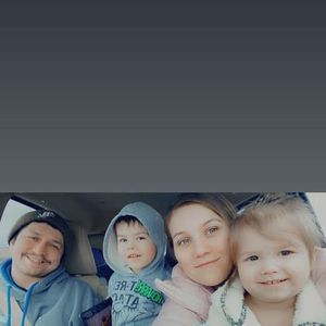 Meet your Posher, Eva